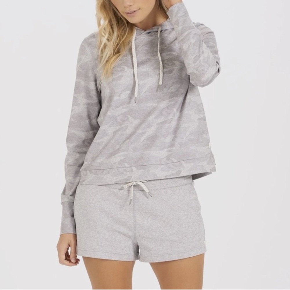 Vuori Womens Halo Essential Dreamknit Athletic Hoodie